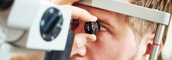Eye Doctor Brainerd Rd Chattanooga TN Eye Services A man receiving an eye exam.